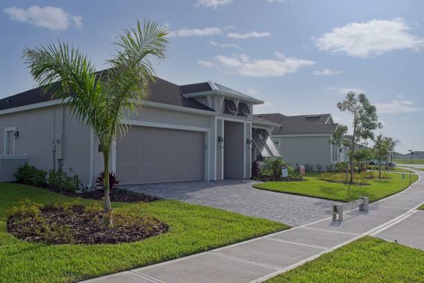 Best Driveway Borders and Edging Pavers in Manistee, MI